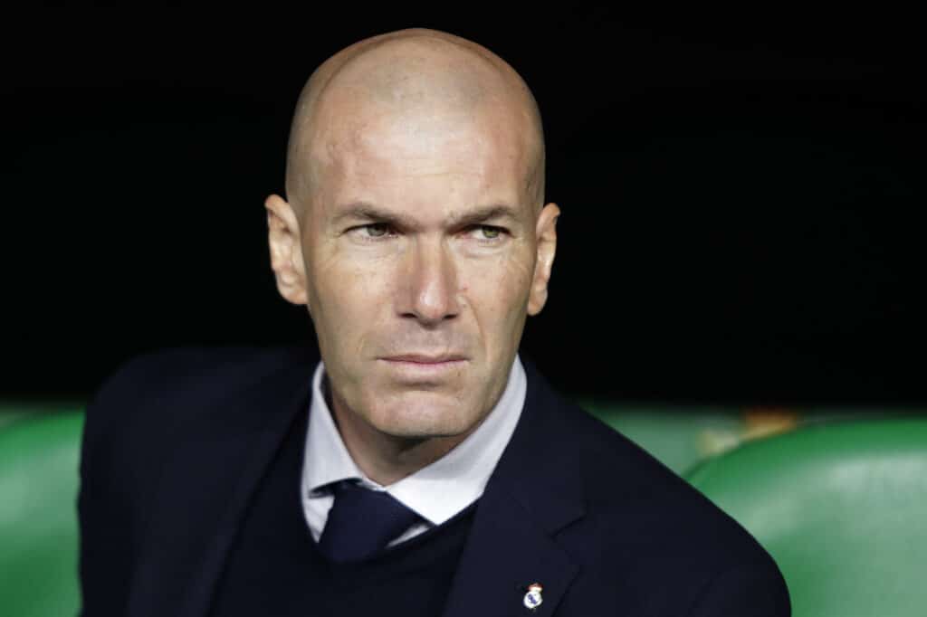 Real Madrid coach quits again after bad season | NewsLooks