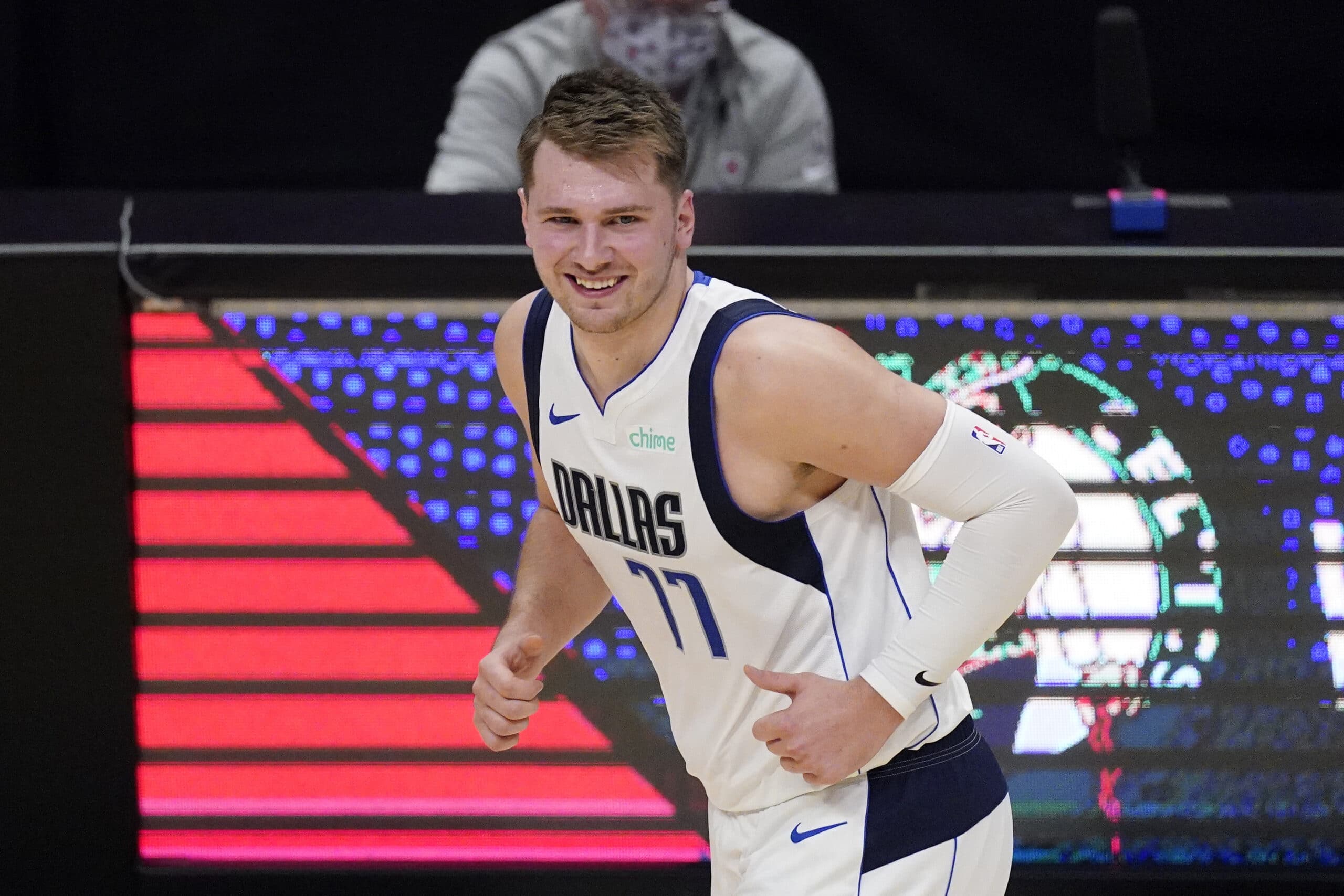 Luka Doncic signs contract with Dallas Mavericks NewsLooks