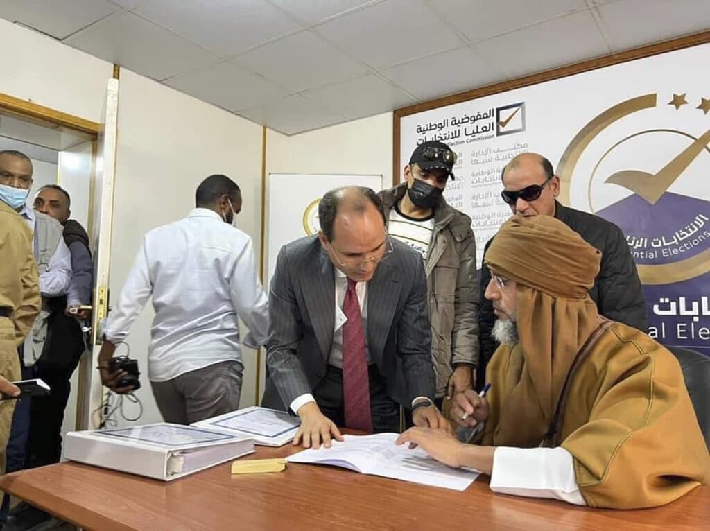 Kadafi's Son Presents His Candidacy for President of Libya