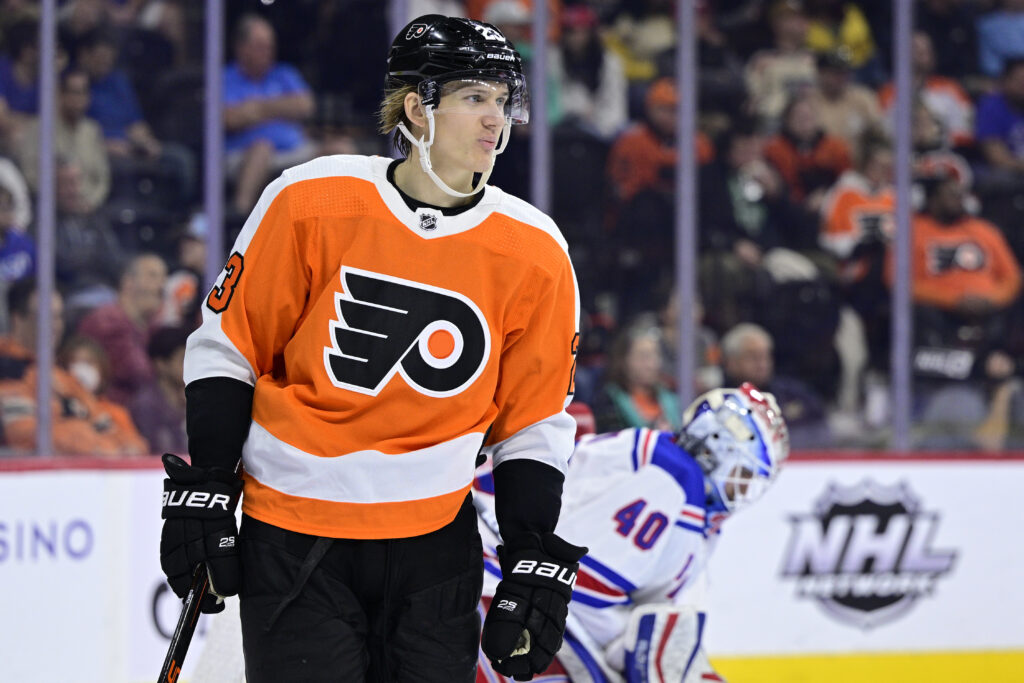 Flyers waive Lindblom, donate $100K to cancer organization