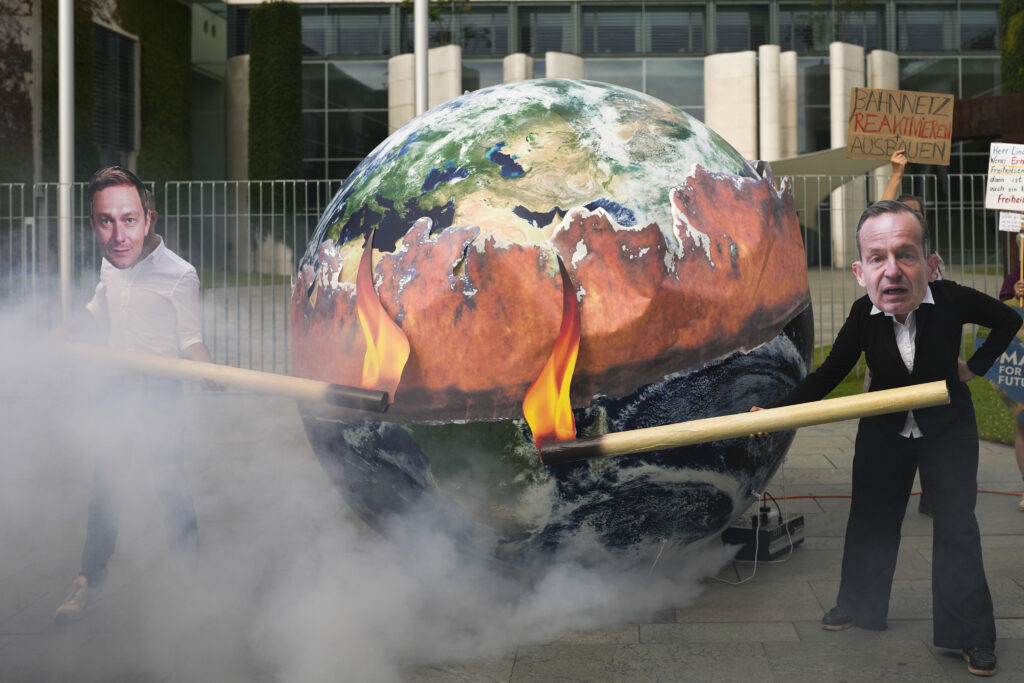 Germany's climate plan: More bike lanes, no car speed limit