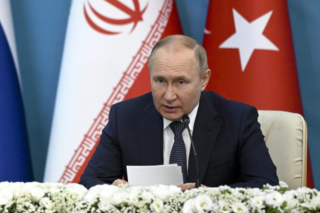 Putin warns EU that gas supplies could keep dwindling