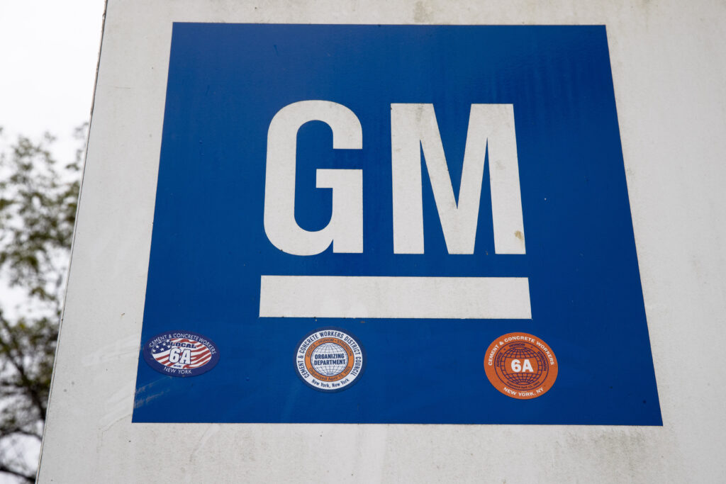 GM starts Producing Battery Cells at Ohio Factory
