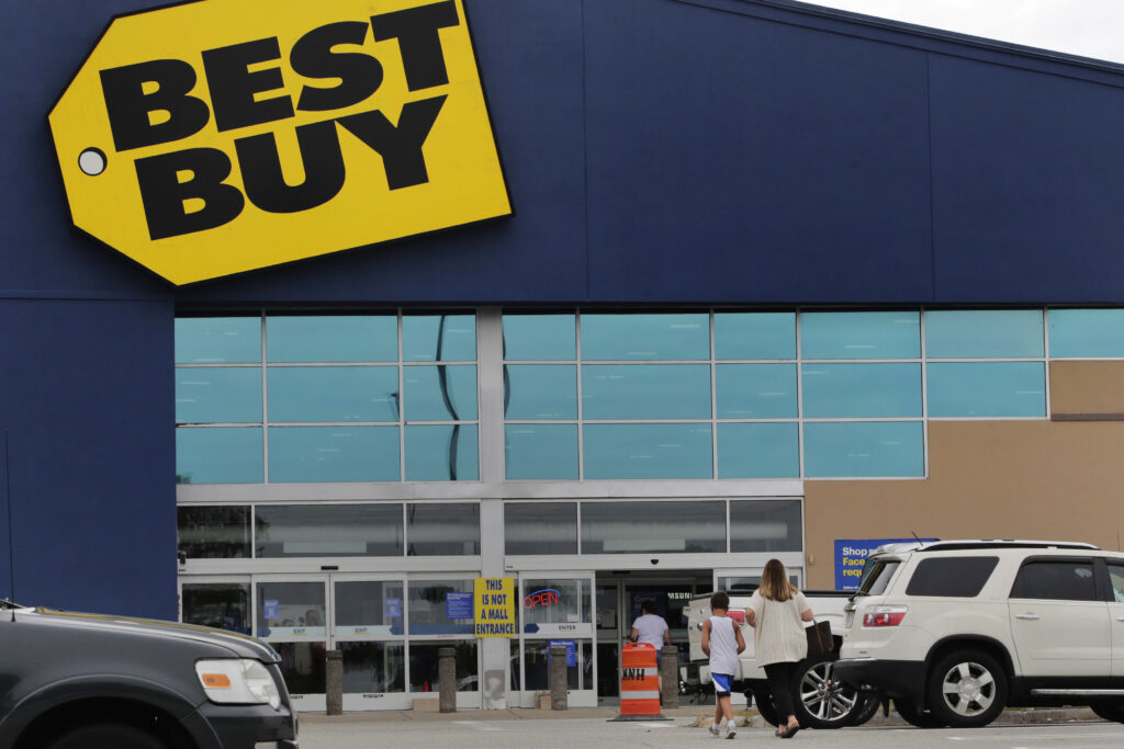 Best Buy cuts sales forecast as inflation tempers spending