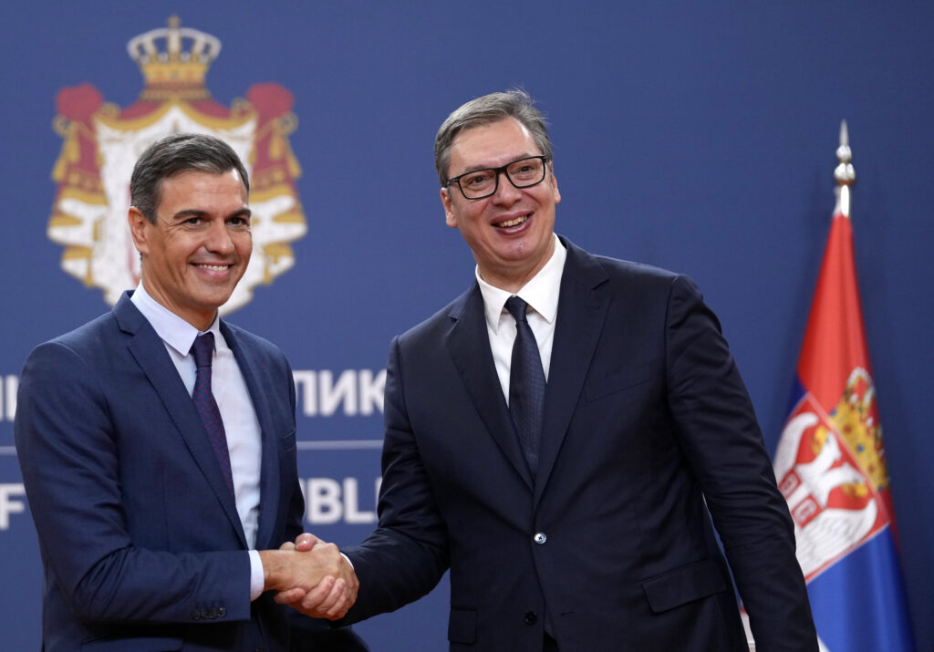 Spanish PM Sanchez opens Balkan tour with visit to Serbia