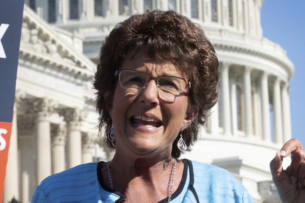 Indiana Rep. Walorski killed in car crash, her office says