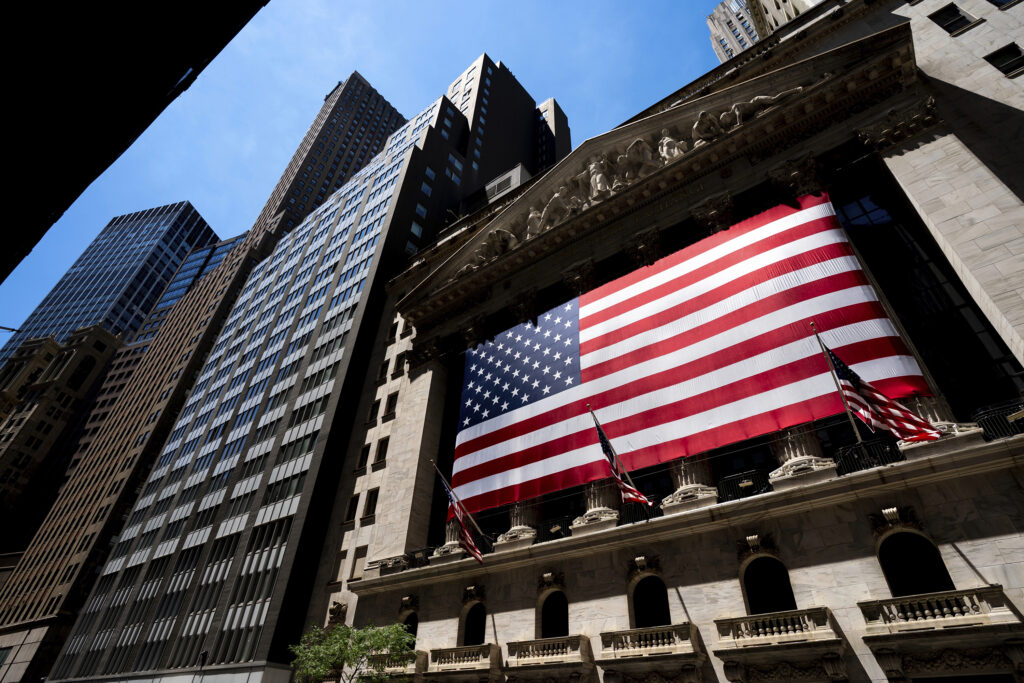 Tech stocks lead Wall Street lower, breaking winning streak
