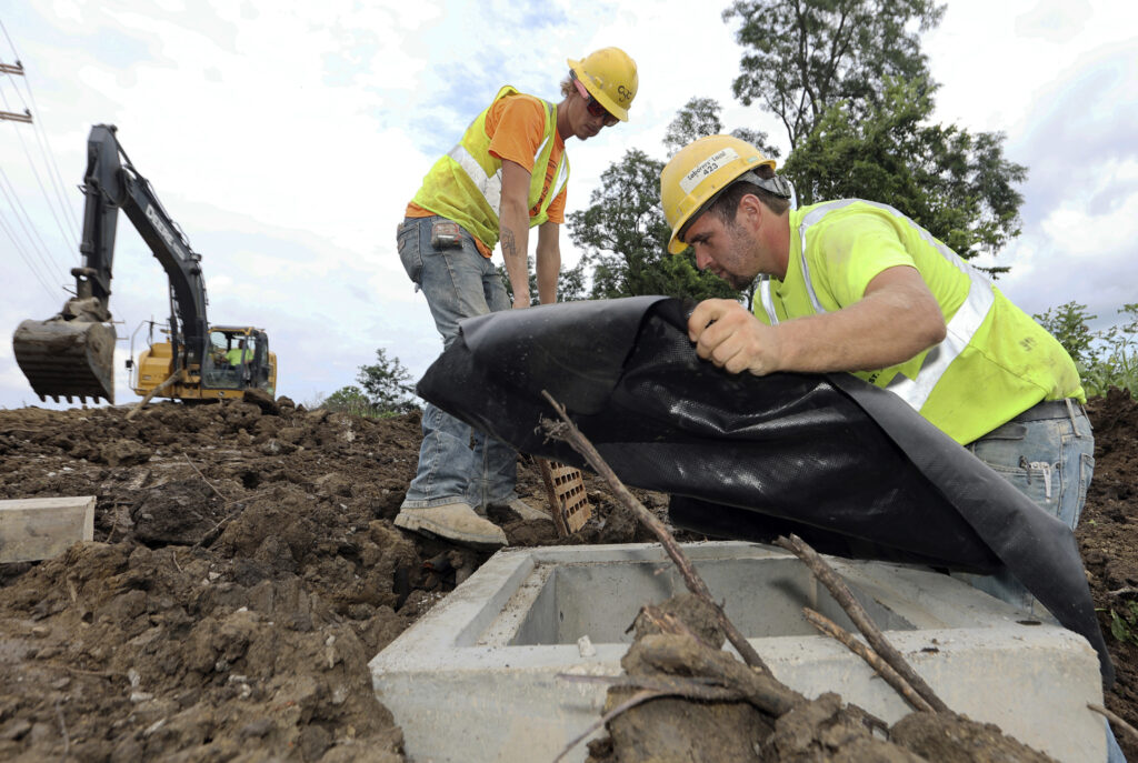 Intel Chip Plants: 7,000 Construction Workers Wanted