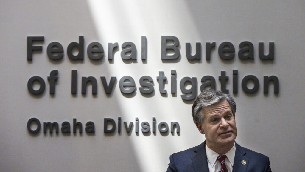 FBI:'unprecedented' threats against bureau after Trump house search