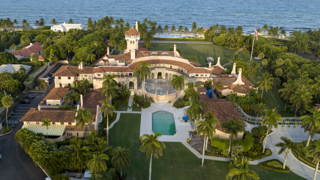 Trump: Special Master will Review Mar-a-Lago Docs