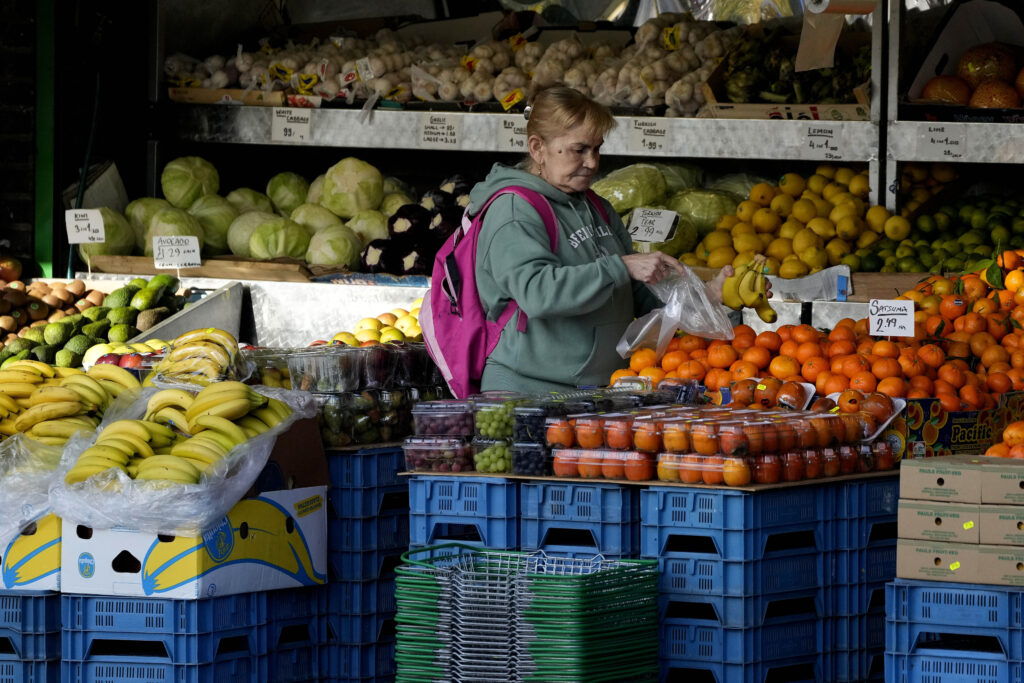 UK inflation reaches 10.1% on soaring food, energy costs