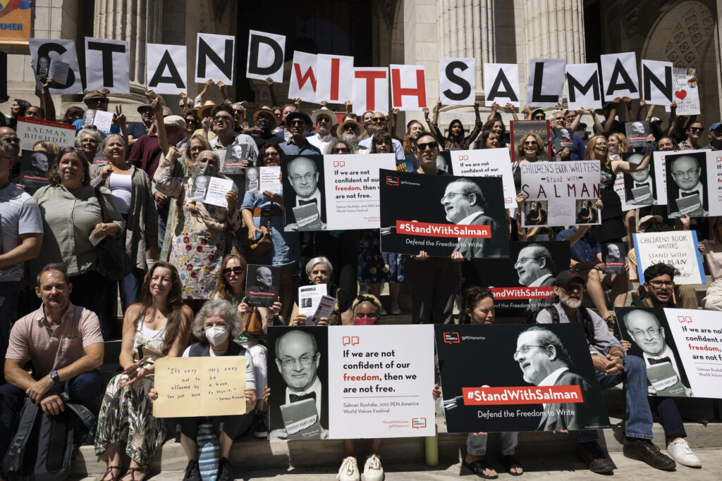 Authors and friends rally and read for Salman Rushdie