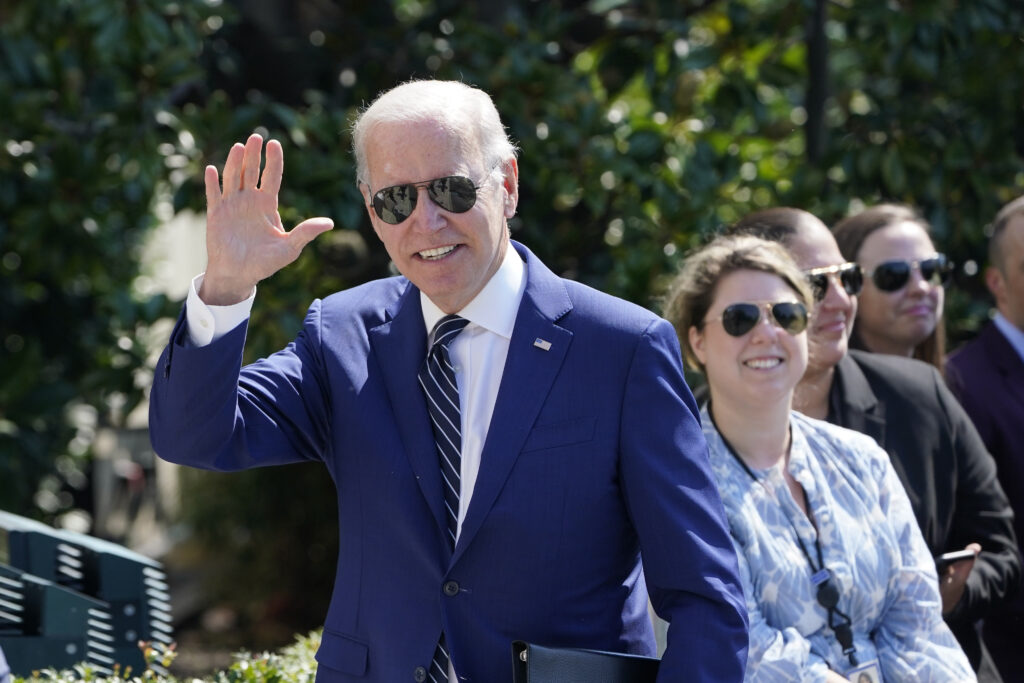 Biden kicks off midterm rally in safely Democratic Maryland