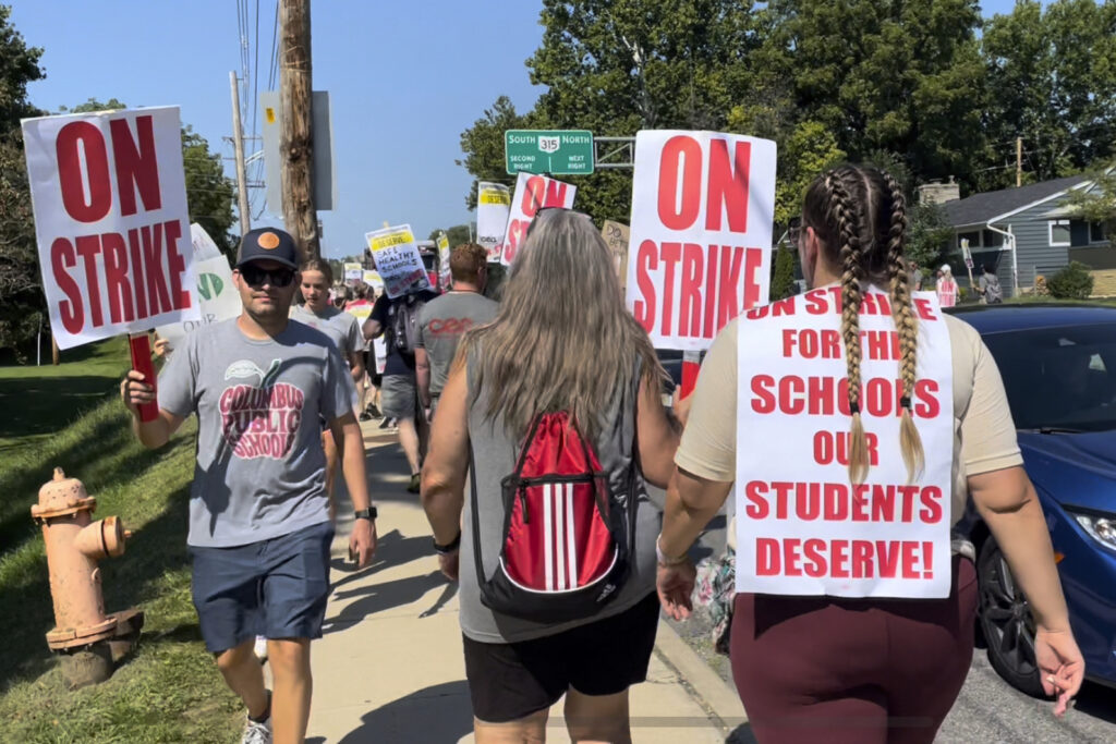 Columbus teachers strike on first day back to school