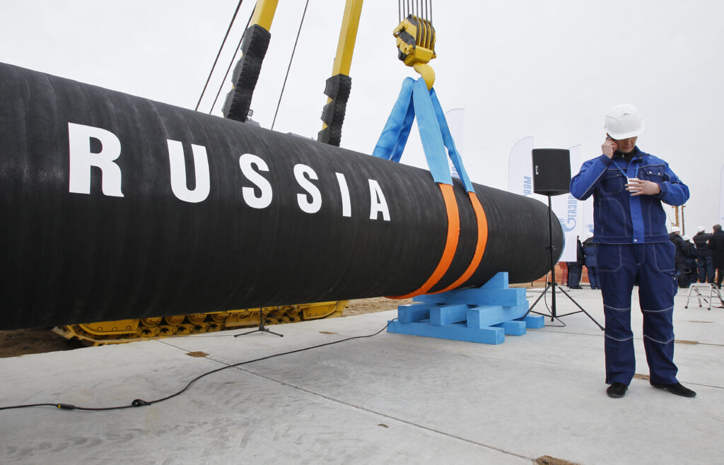 Kremlin: Sanctions obstruct Natural Gas Supplies