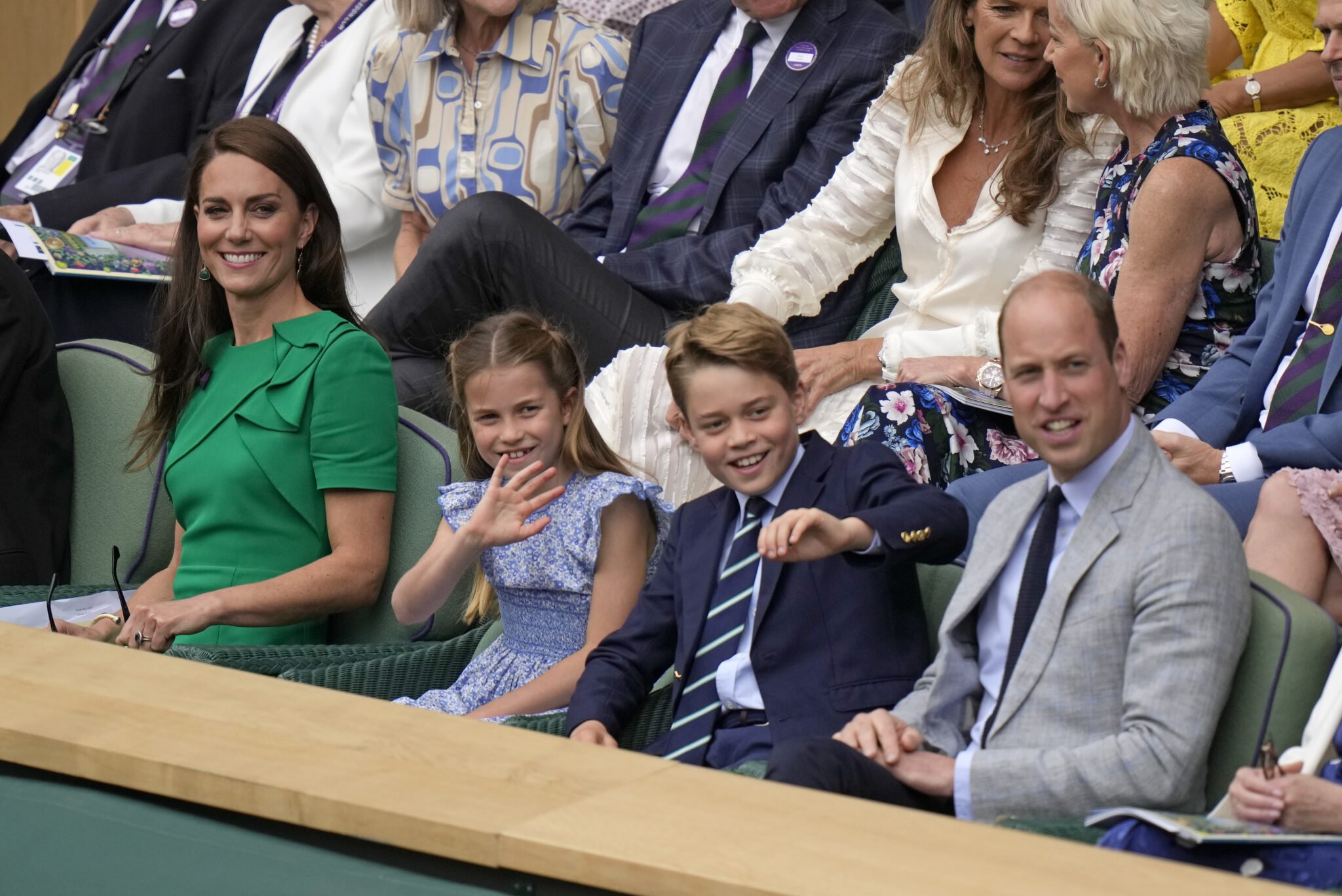 Djokovic, Reales de Inglaterra y España en la final de Algaras