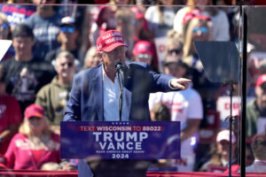 Donald Trump, Kamala Harris, Wisconsin rally, presidential debate, Biden administration, swing state, voter registration, campaign strategies