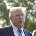 Les contradictions de Trump sur les tarifs douaniers ébranlent les marchés et ses alliés