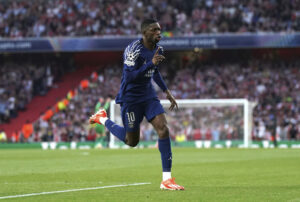 PSG Leads Arsenal at Halftime in UCL Semifinal