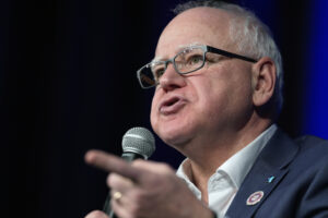 Walz Urges Law Grads to Defend Rule of Law