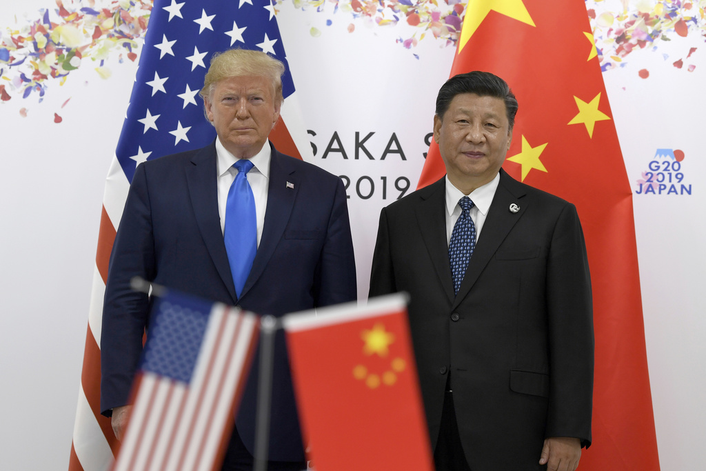Japan Balances U.S. Tariff Talks, China Outreach