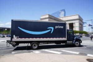 Amazon Posts Profit Surge Despite Trade War Risks