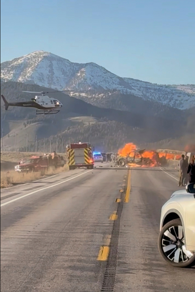 Deadly Van-Truck Crash Near Yellowstone Kills Seven