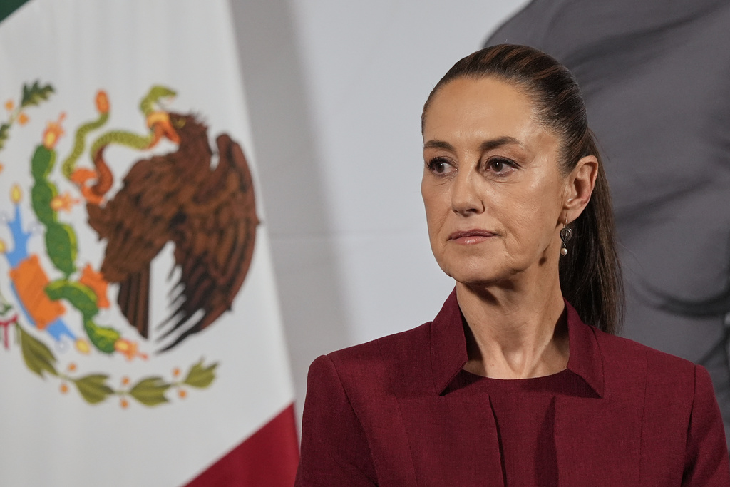 Mexico’s Sheinbaum Rejects Trump’s Military Offer