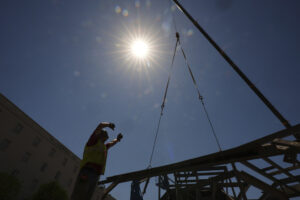 Unseasonal Triple-Digit Temperatures Hit U.S. Midwest