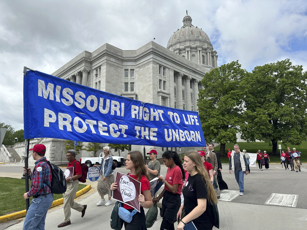 Abortion Ban Referendum Approved by Missouri GOP Lawmakers
