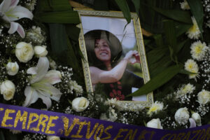 Deadly Ambush Targets Aides to Mexico City Mayor