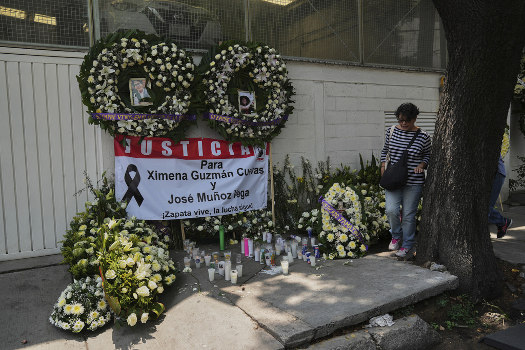 Deadly Ambush Targets Aides to Mexico City Mayor