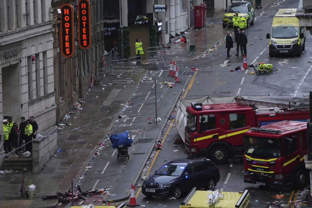 Car Hits Liverpool Fans Celebrating Championship Victory