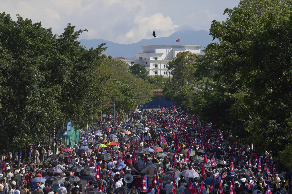 Nepal Protesters Demand Return of King, Monarchy