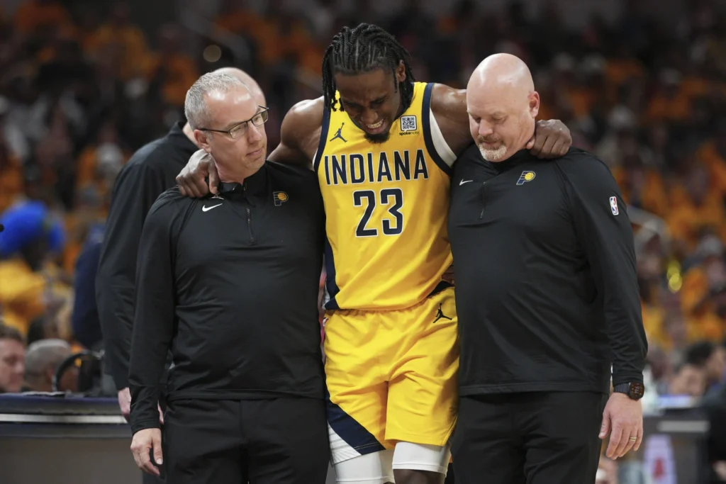 Aaron Nesmith Cleared to Play in Game 4