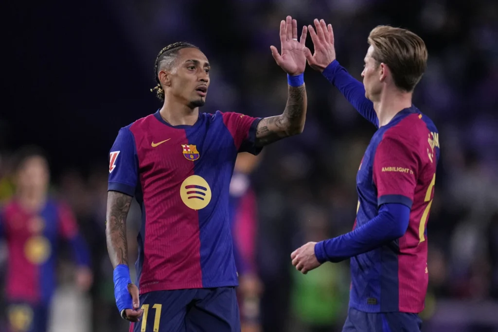 Barcelona Edges Valladolid Ahead of Champions League Clash