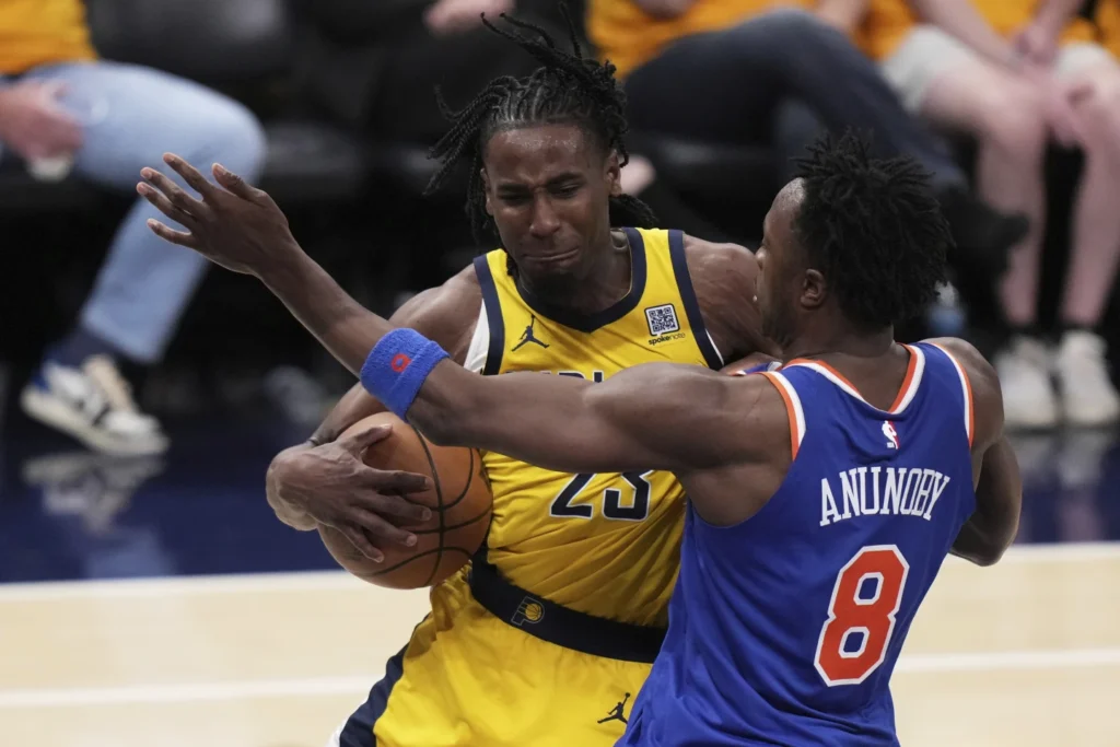 Aaron Nesmith Cleared to Play in Game 4