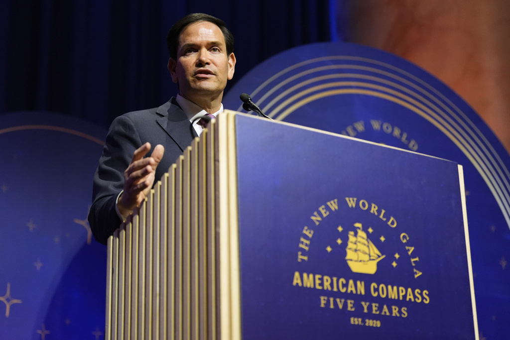 Trump Meddling Prompts Mass Fulbright Board Resignation