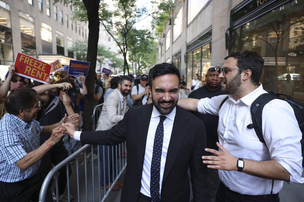 Cuomo Concedes NYC Primary to Mamdani in Lead