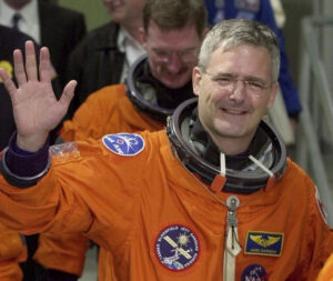 Marc Garneau, Canada’s First Astronaut, Passes Away