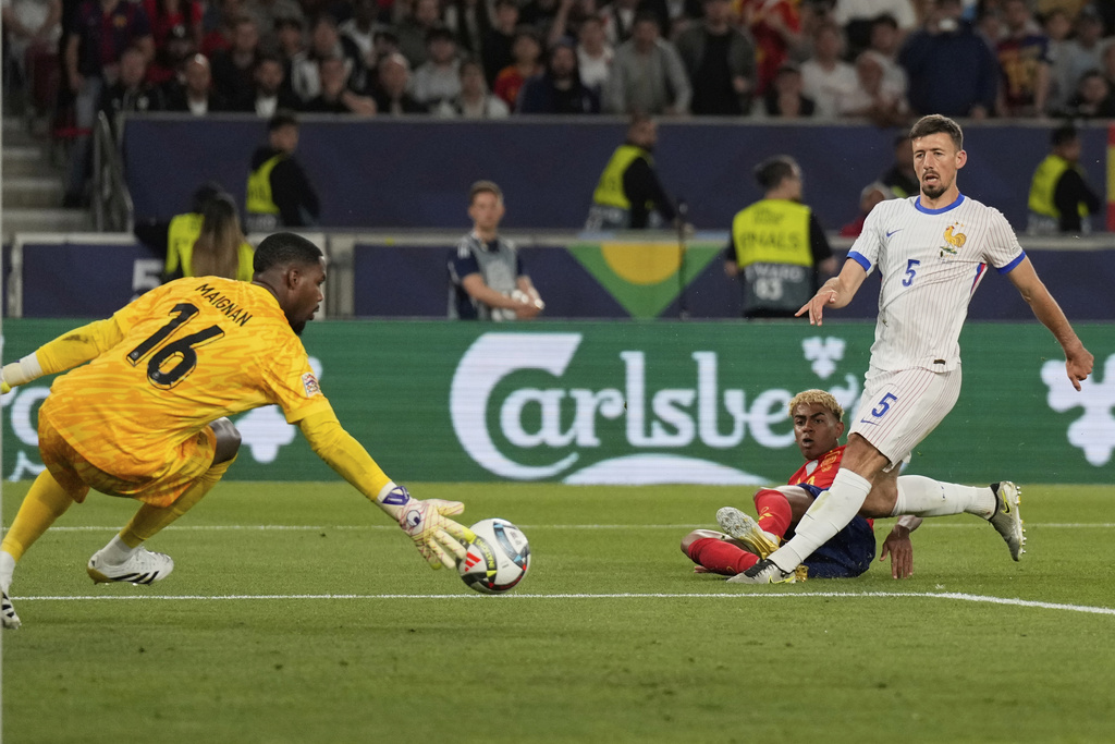 Lamine Yamal Leads Spain Past France in Thriller