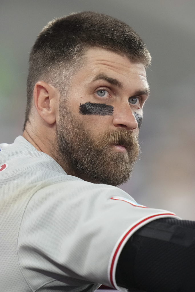 Phillies Place Harper on IL Amid Nine-Game Skid
