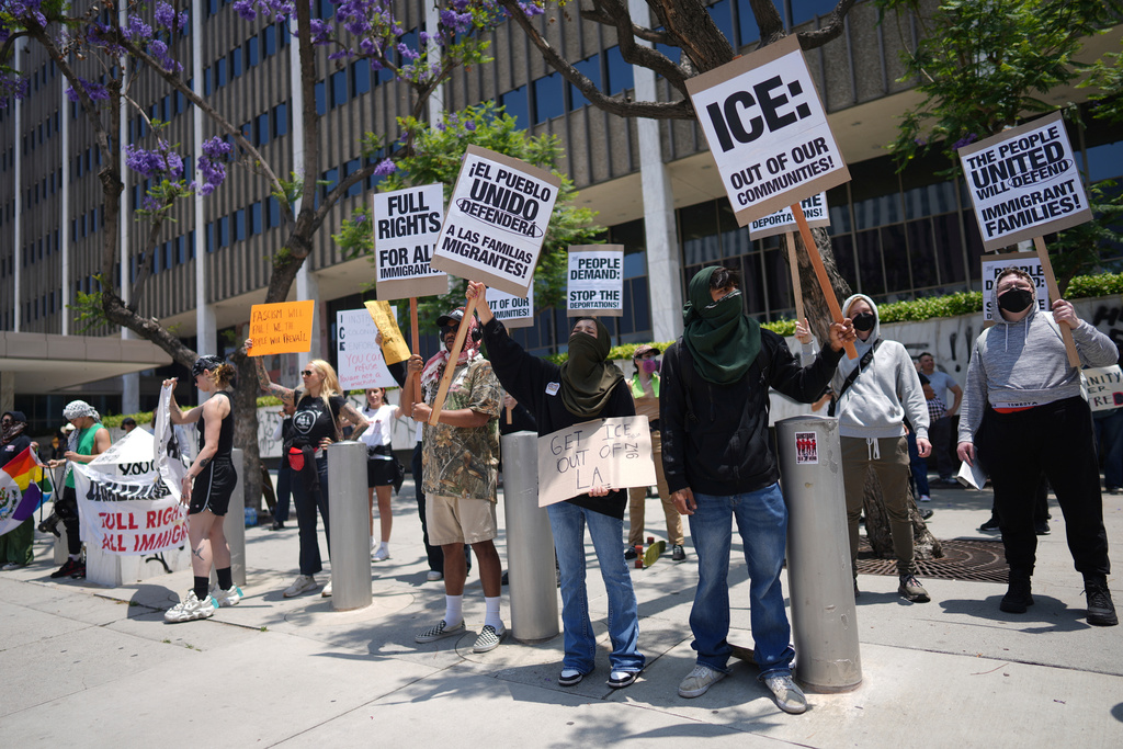 Craigslist Ad Misused To Spread Paid Protest Lie