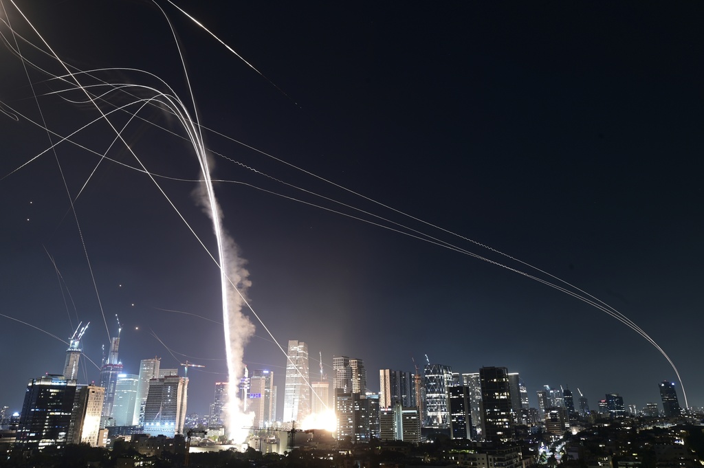 Iran Retaliates with Ballistic Missile Barrage Over Israel