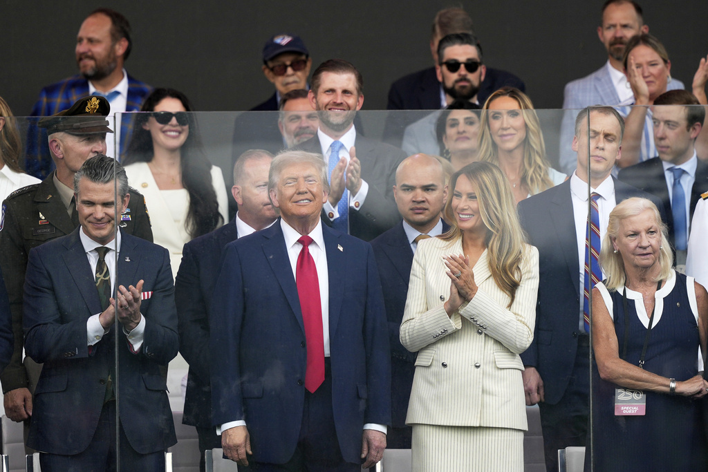 Tanks Roll in DC Parade on Trump’s Birthday