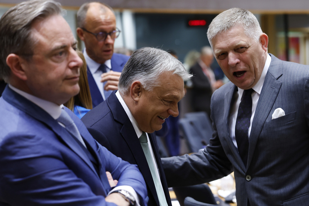 EU Urges More Military Aid for Ukraine