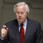 Journalist Bill Moyers Dies at Age 91