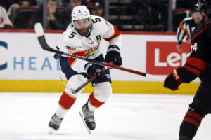 Aaron Ekblad Re-signs with Panthers on Eight-Year Deal