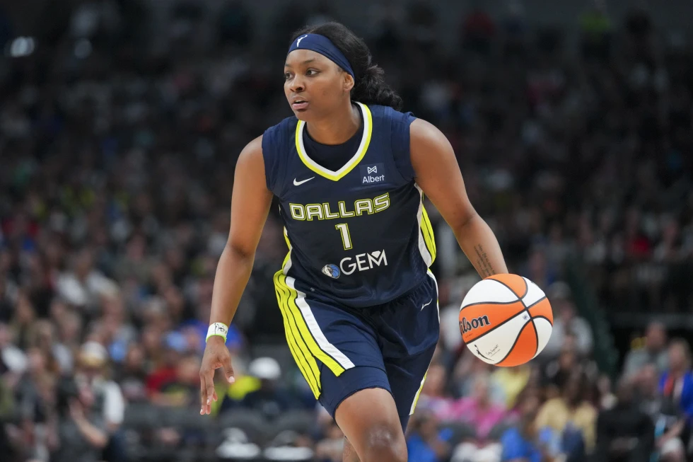 Aces Acquire NaLyssa Smith from Dallas for 2027 Pick