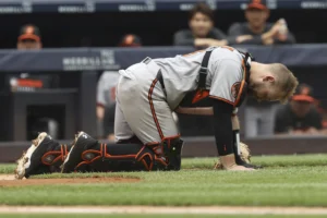 Orioles Place Handley on IL, Promote Tromp